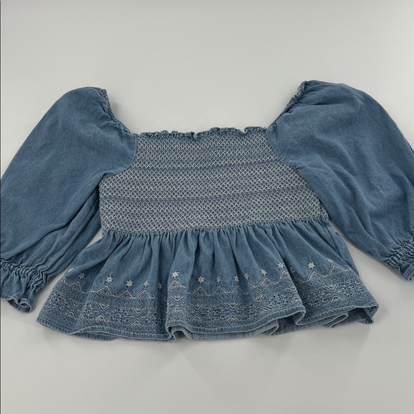 American Eagle Outfitters Denim Blue Smocked Blouse M - Picture 6 of 10